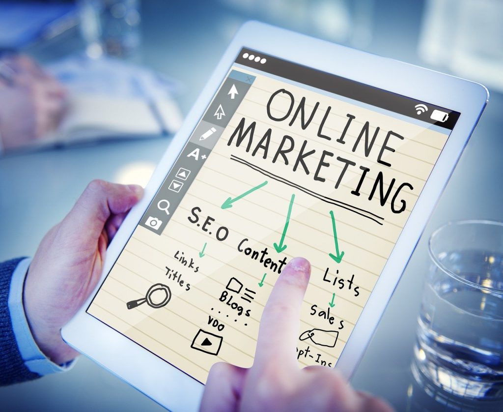 le marketing en ligne repose sur plusieurs techniques complementaires
